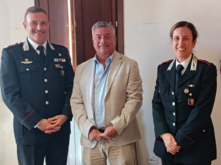 Il comandante provinciale dei carabinieri di Perugia Riccio accolto in Comune