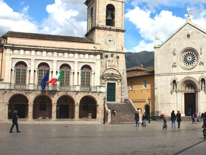 Dieci anni dal sisma, a Norcia il convegno “L’Umbria che ricostruisce”