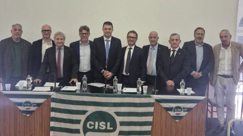 “Stabilizzare subito i precari del cratere sisma”
